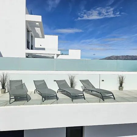 2nd Floor Large Terrace & Pool Views Casa Banderas Apartment
