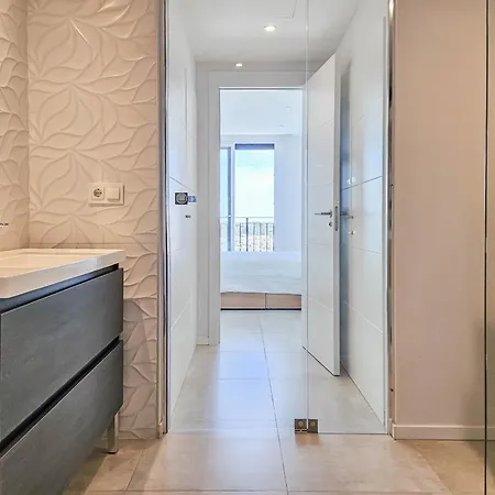 Apartment 2nd Floor Large Terrace & Pool Views Casa Banderas *